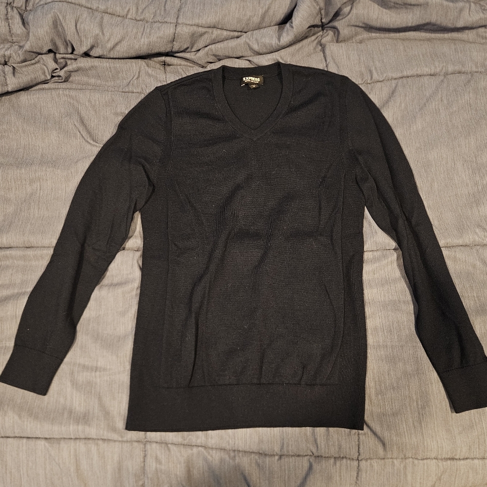 Express (Very Dark Navy) V-Neck Men's Sweater